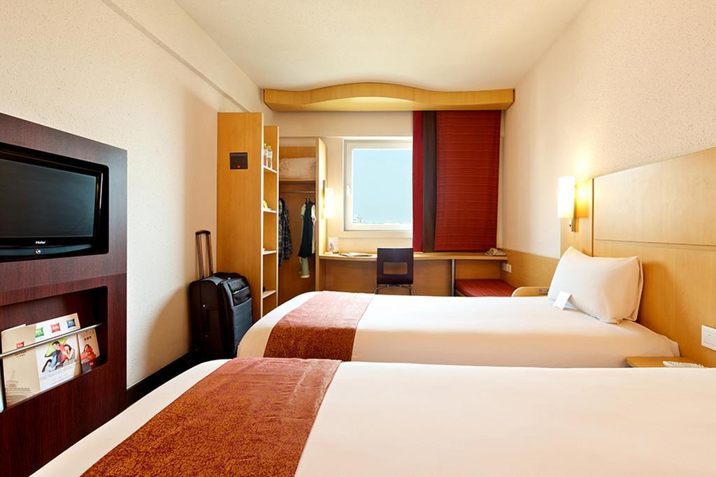 Ibis Leshan City Center Εξωτερικό φωτογραφία