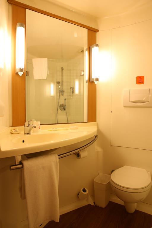 Ibis Leshan City Center Εξωτερικό φωτογραφία
