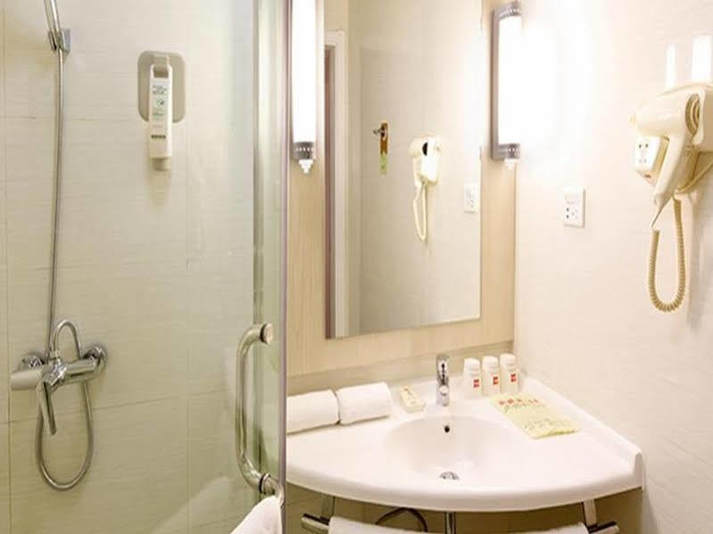 Ibis Leshan City Center Εξωτερικό φωτογραφία