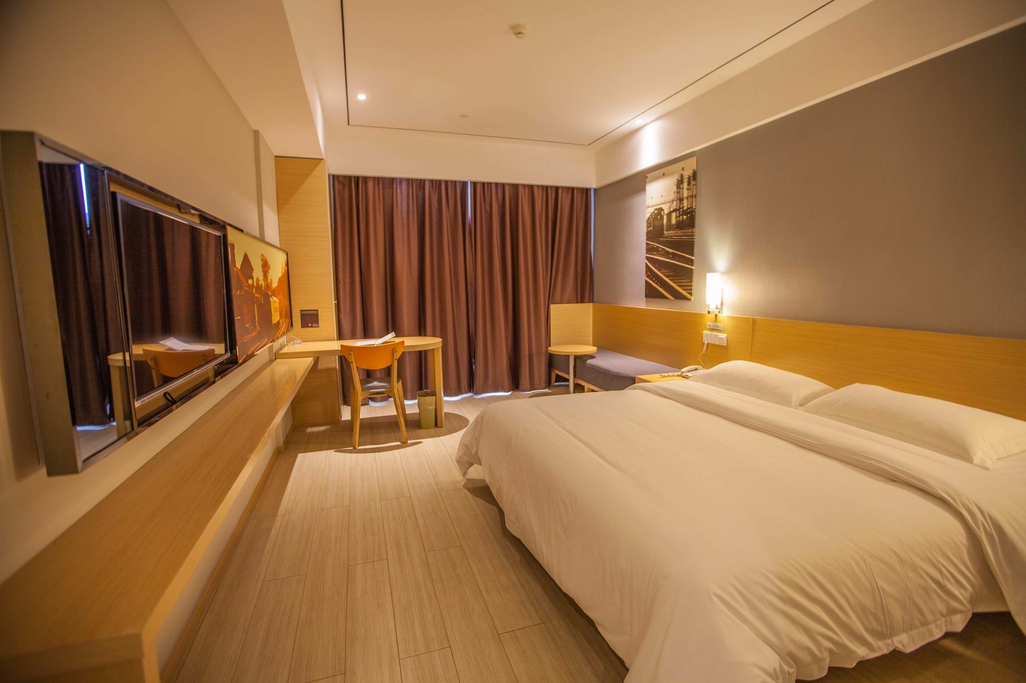 Ibis Leshan City Center Εξωτερικό φωτογραφία